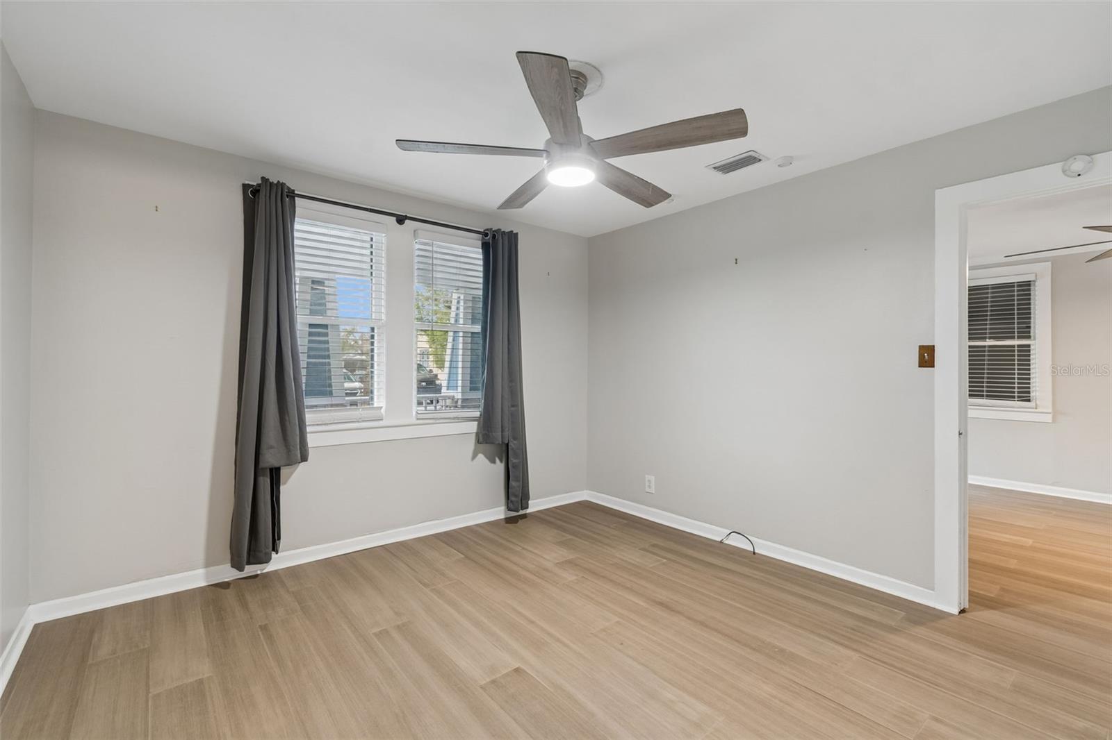 KENILWORTH GROVE SUB R - Residential