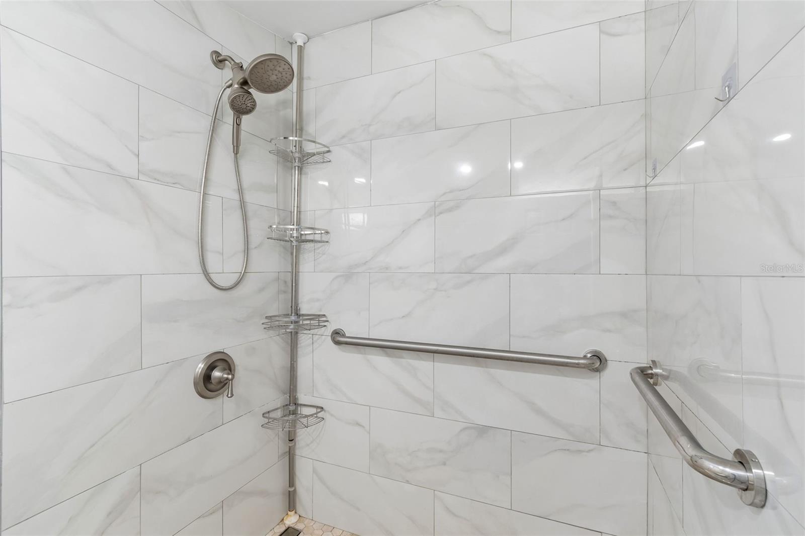 KENILWORTH GROVE SUB R - Residential