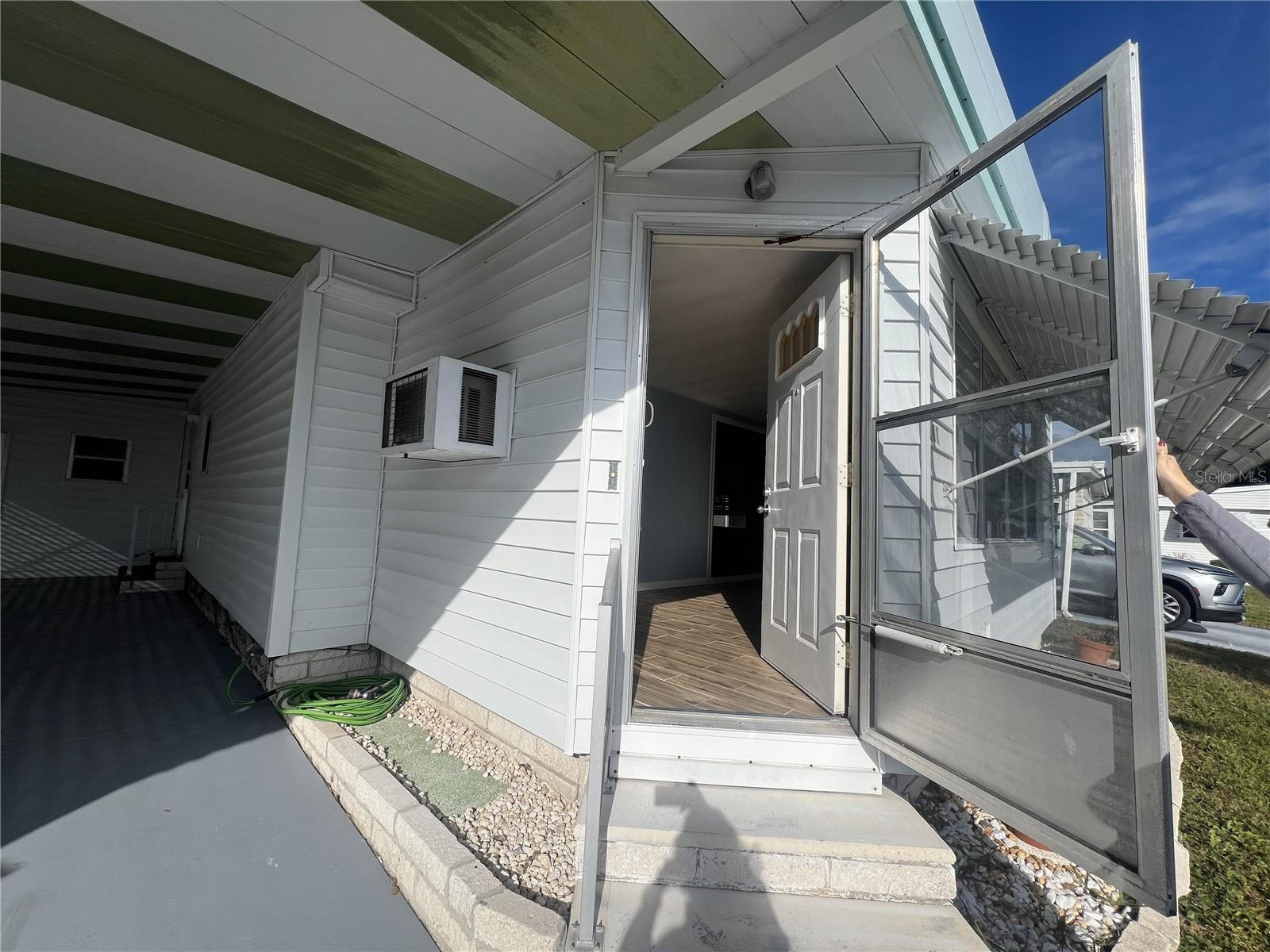 LAKE HIGHLANDER MOBILE HOME PARK UNREC - Residential