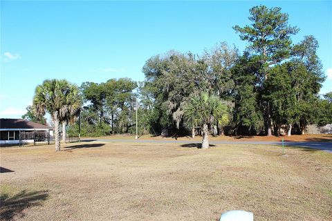 Tiny photo for NE 6th Place, Silver Springs, FL 34488 (MLS # OM716099)
