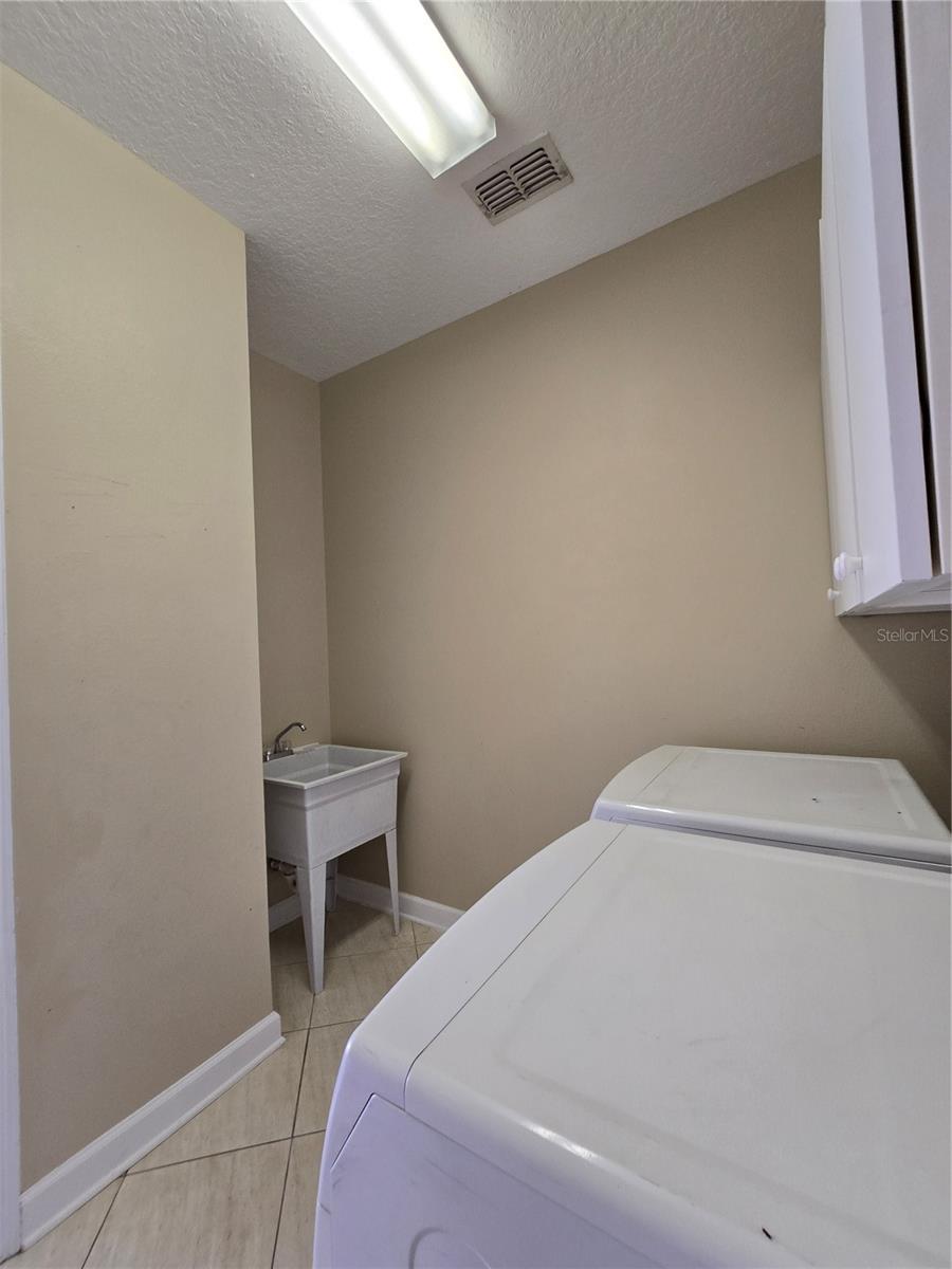 LAKE FOREST SEC 10A - Residential