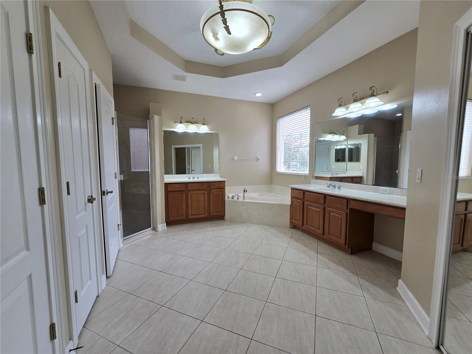 LAKE FOREST SEC 10A - Residential