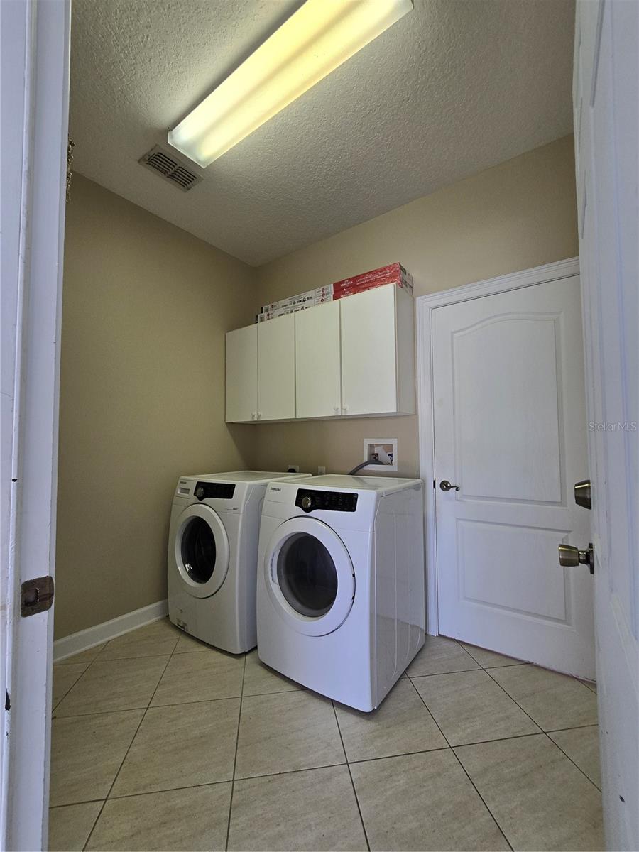 LAKE FOREST SEC 10A - Residential