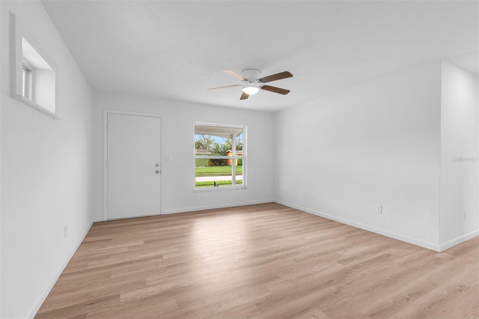 LAKE MANN ESTATES - Residential