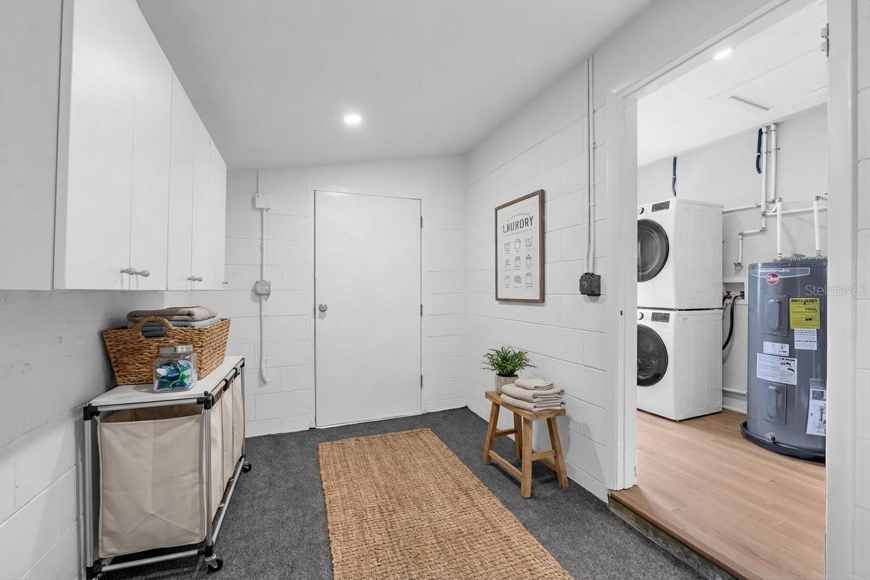 LAKE MANN ESTATES - Residential