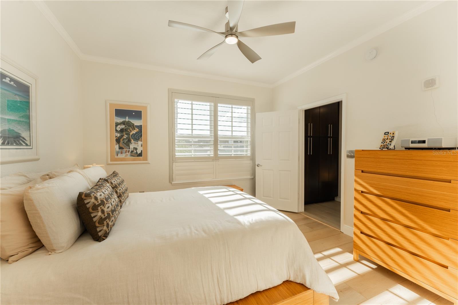 PARKCREST HARBOUR ISLAND CONDO - Residential