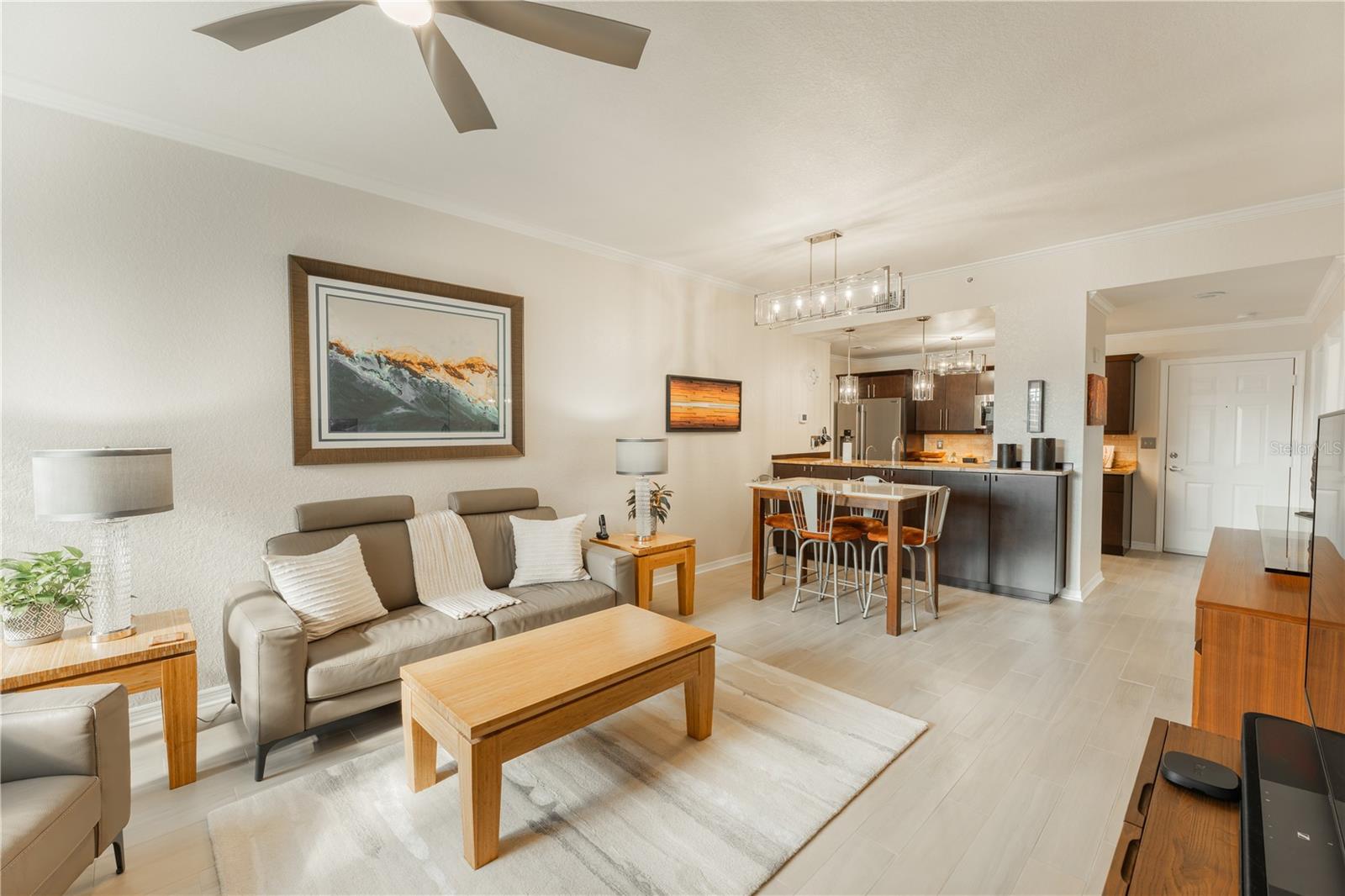 PARKCREST HARBOUR ISLAND CONDO - Residential