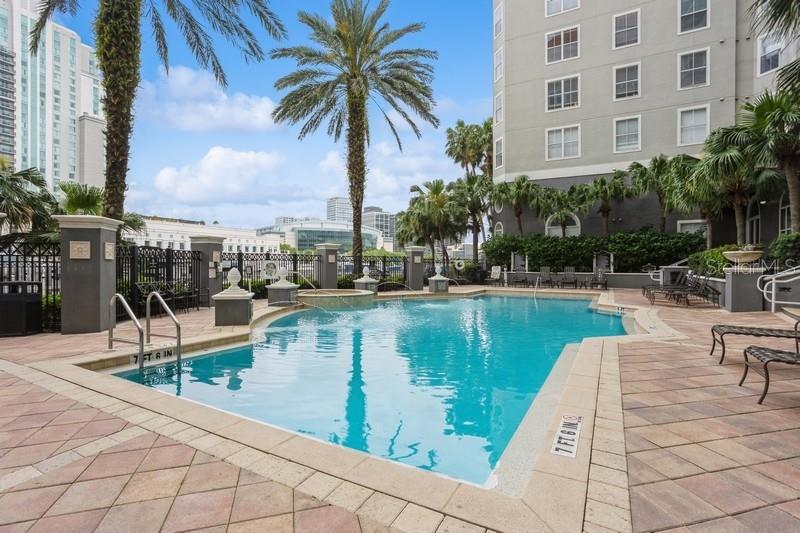 PARKCREST HARBOUR ISLAND CONDO - Residential