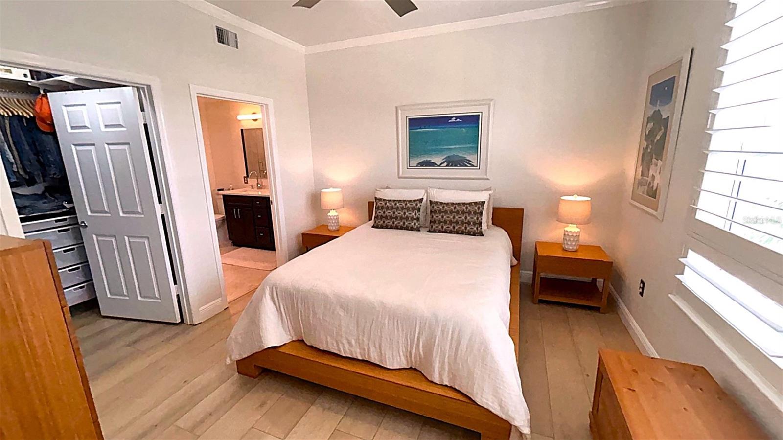 PARKCREST HARBOUR ISLAND CONDO - Residential