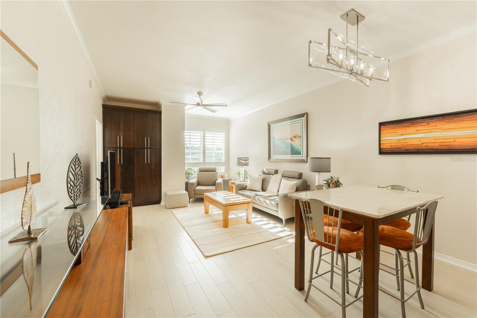 PARKCREST HARBOUR ISLAND CONDO - Residential