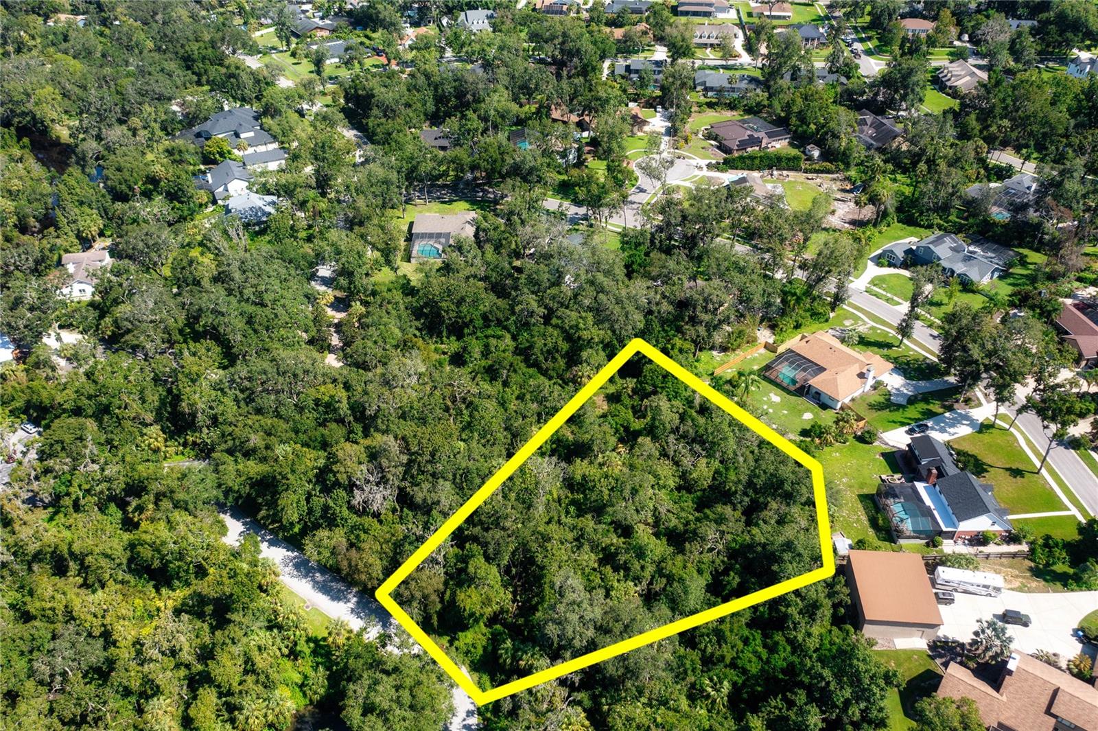 ALAFIA PRESERVE - Land