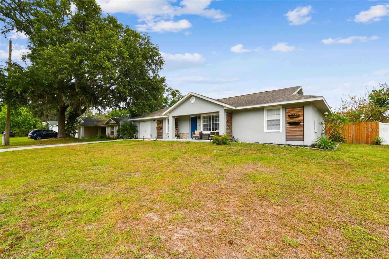 12106 MEADOW LANE