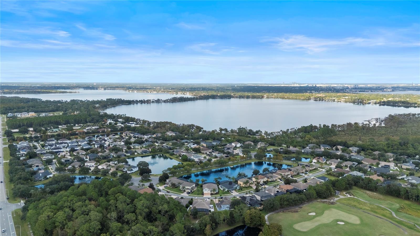 LAKE SHEEN RESERVE PH 01 48 43 - Residential