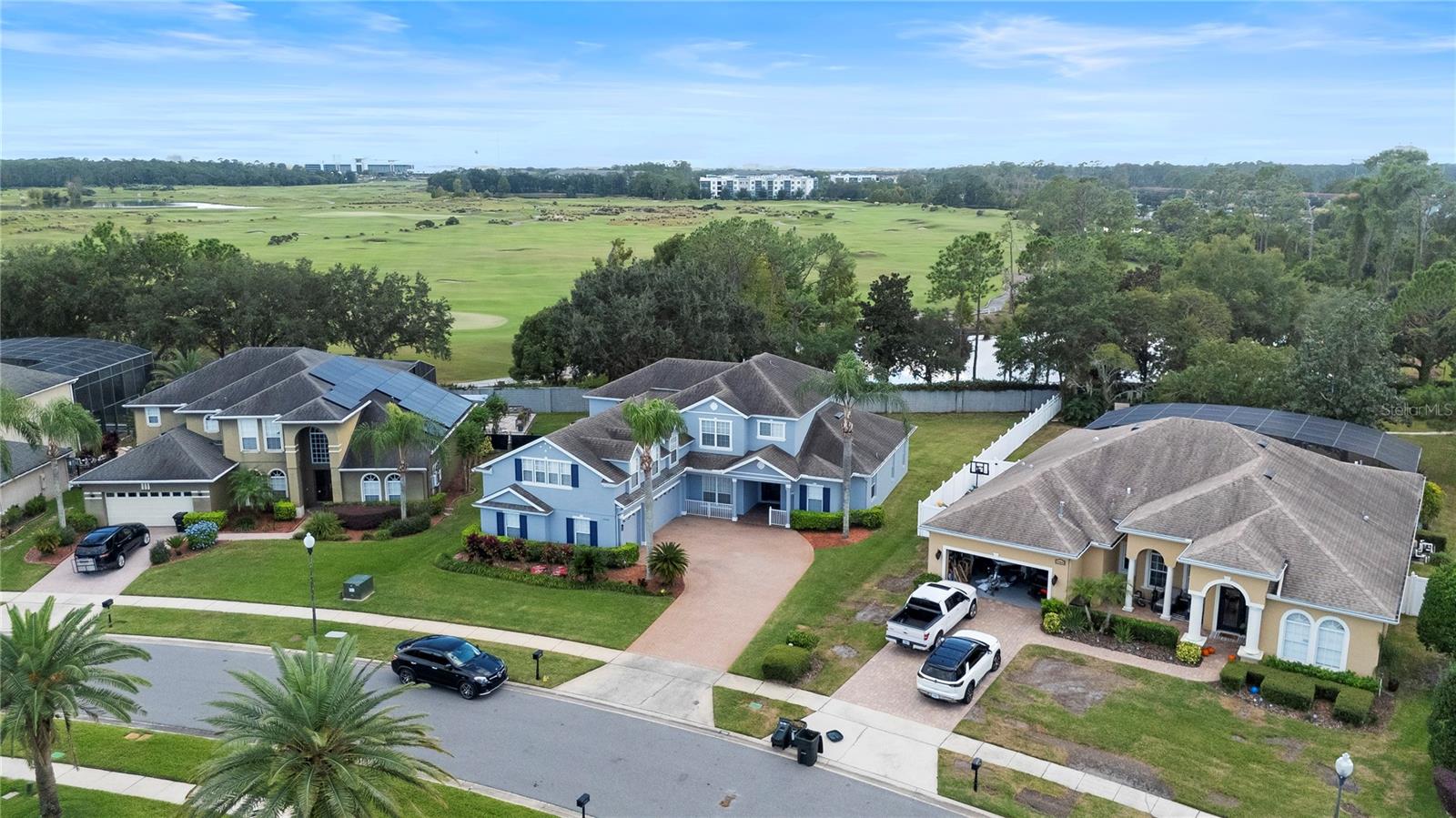 LAKE SHEEN RESERVE PH 01 48 43 - Residential