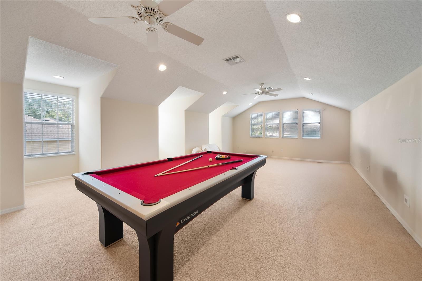 LAKE SHEEN RESERVE PH 01 48 43 - Residential