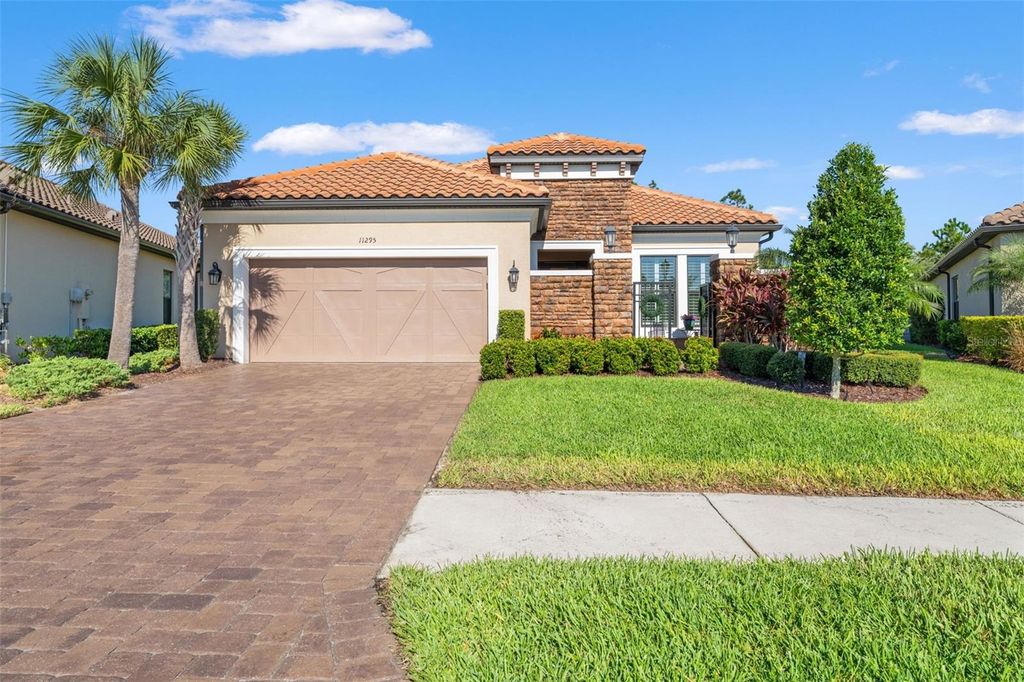 Photo of 11295 Juglans Drive, Odessa, FL 33556 (MLS # TB8437457)