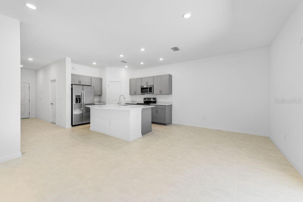 VINTERRA TOWNHOMES - Residential