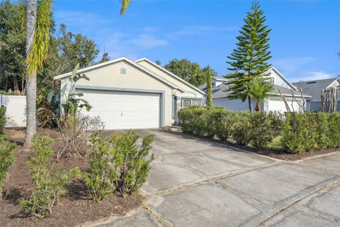 Photo of 5121 Luna Negra Drive, Orlando, FL 32811 (MLS # O6361025)