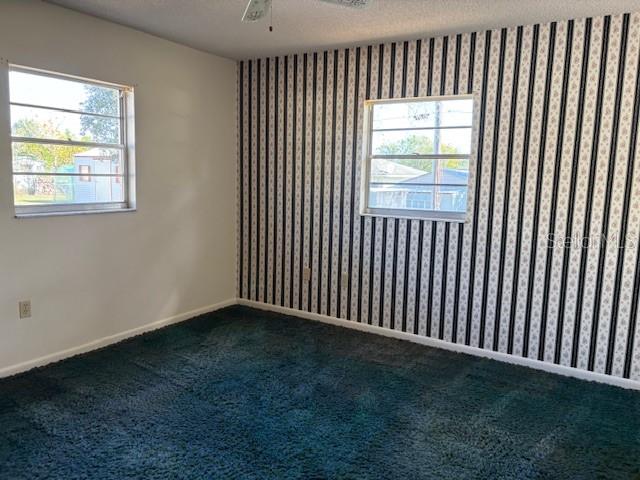 WOODLAND HILLS - Residential