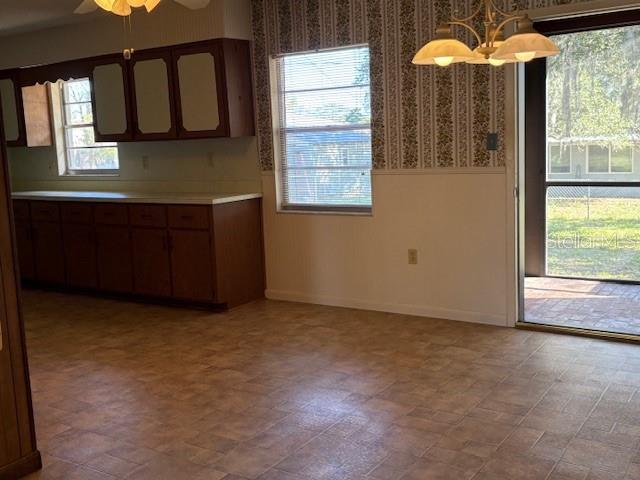 WOODLAND HILLS - Residential