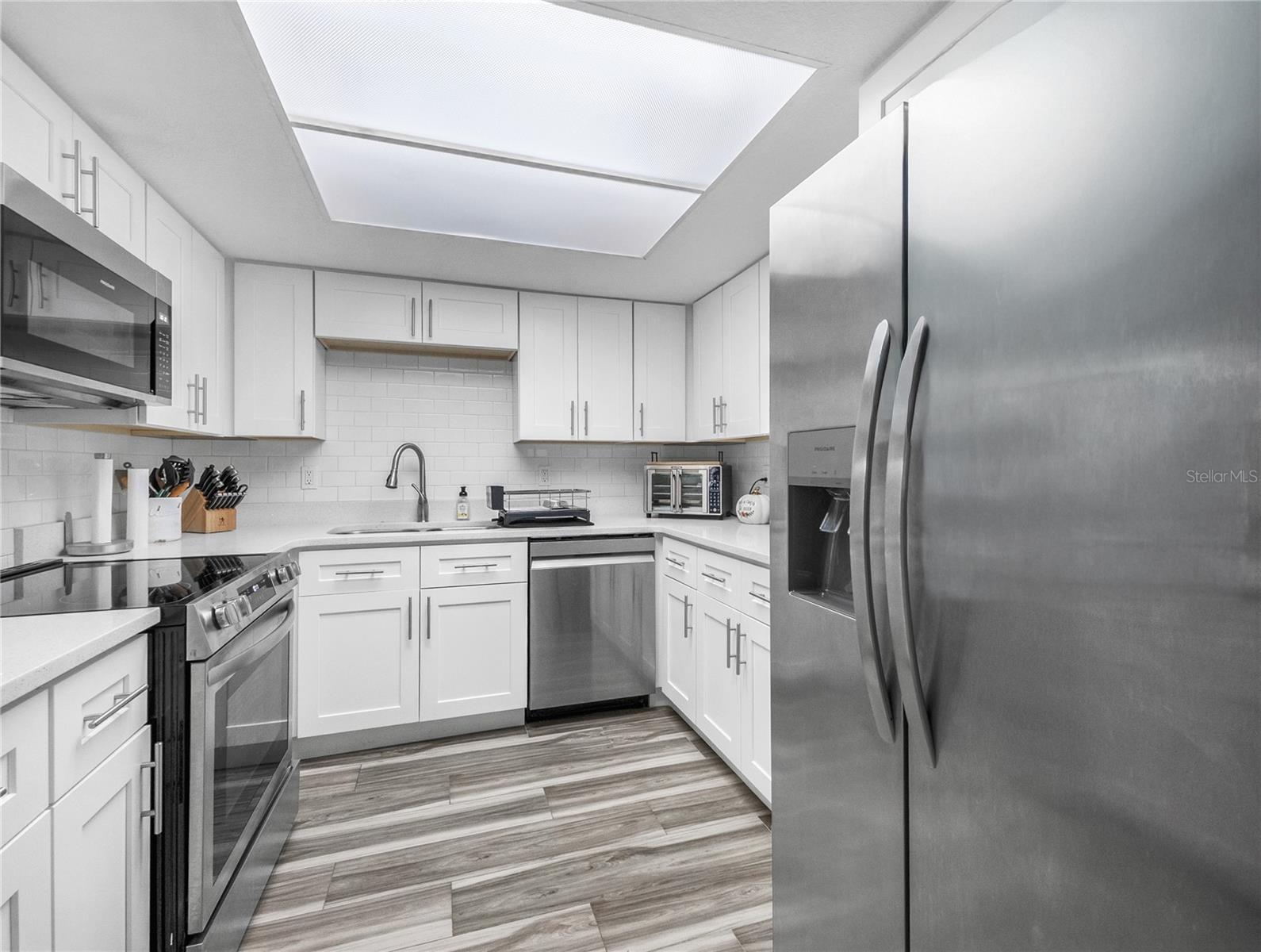 FAIRWAYS/SILVER SPGS SHORES CO - Residential