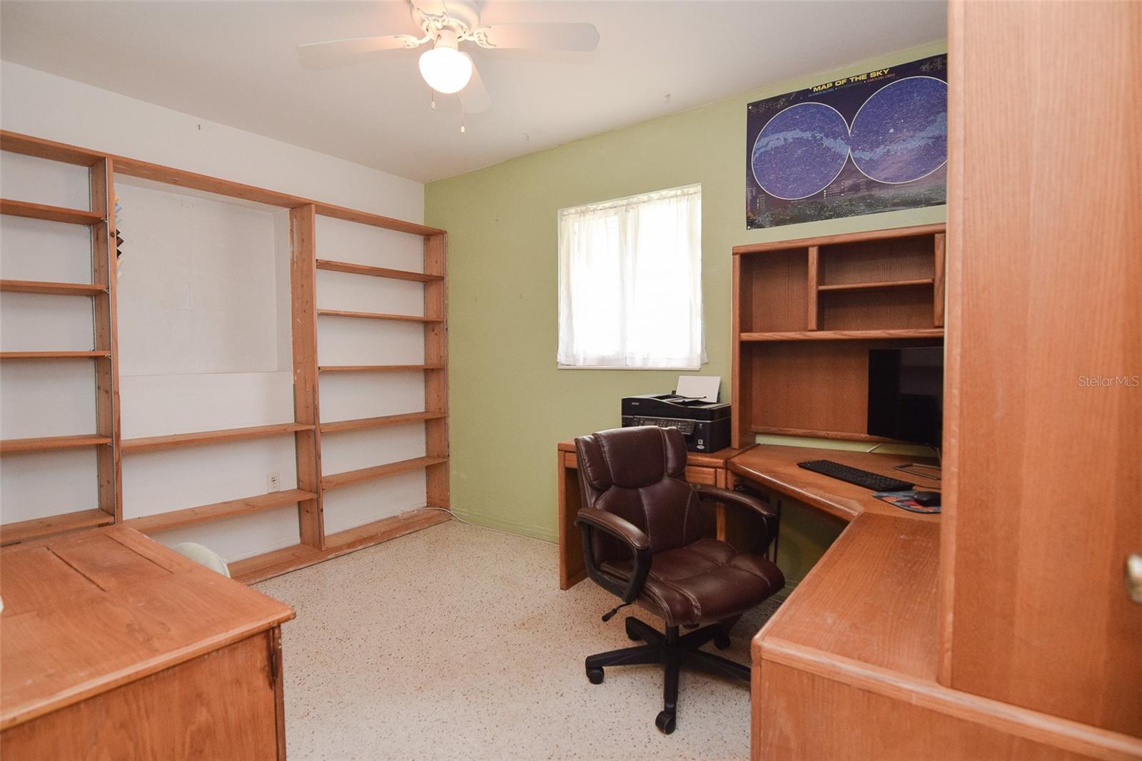 RIDGEWOOD GROVES - Residential