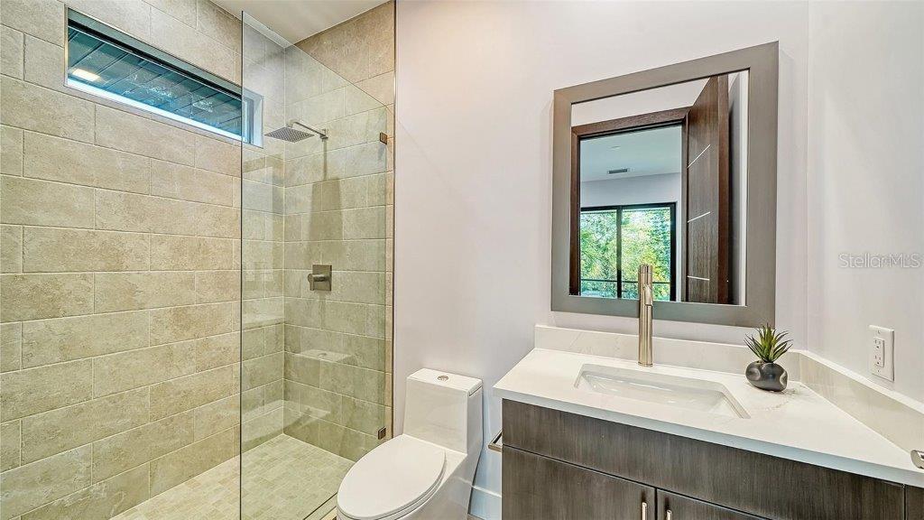 SIESTA REV PLAT OF - Residential