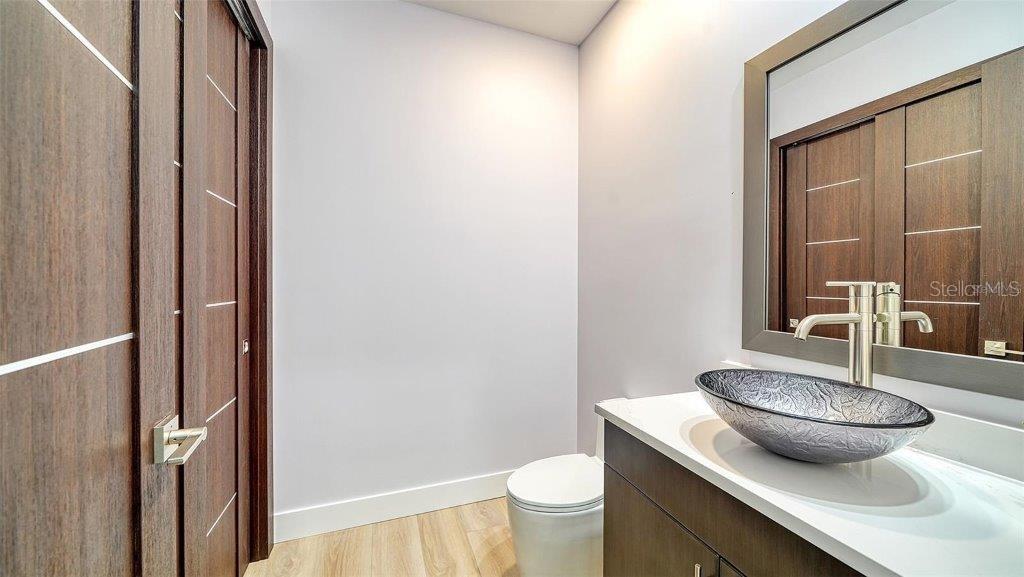 SIESTA REV PLAT OF - Residential