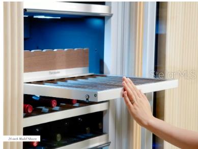 SIESTA REV PLAT OF - Residential