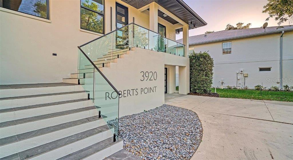 SIESTA REV PLAT OF - Residential