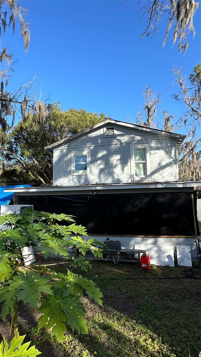Photo 3 of 8 of 816 NW 8TH STREET house