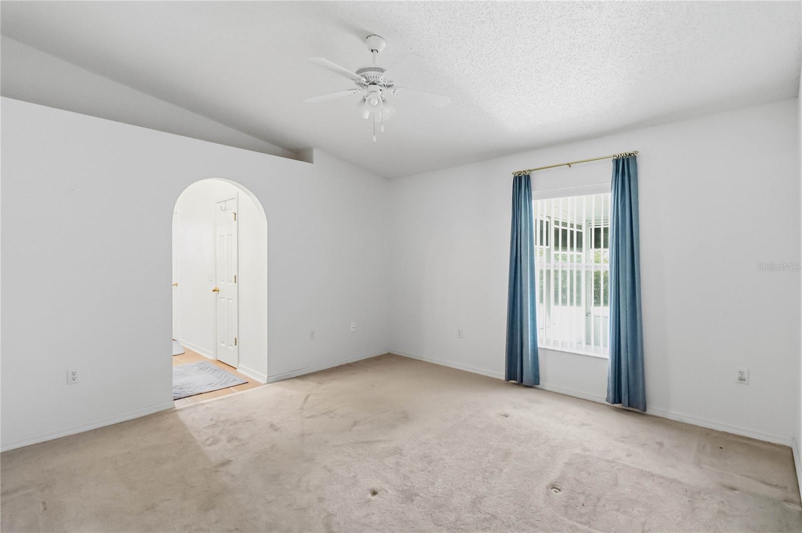 GROVELAND LAKE DOT LANDING SUB - Residential