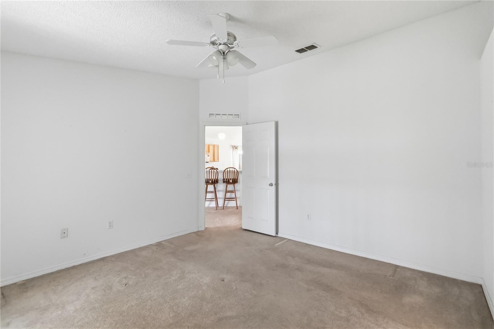 GROVELAND LAKE DOT LANDING SUB - Residential