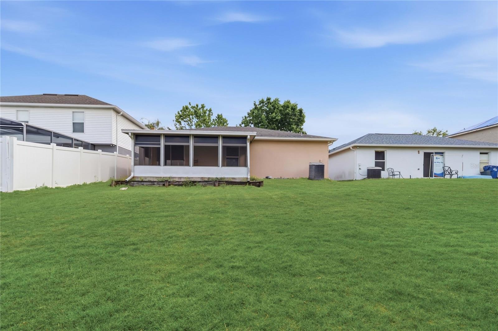 GROVELAND LAKE DOT LANDING SUB - Residential