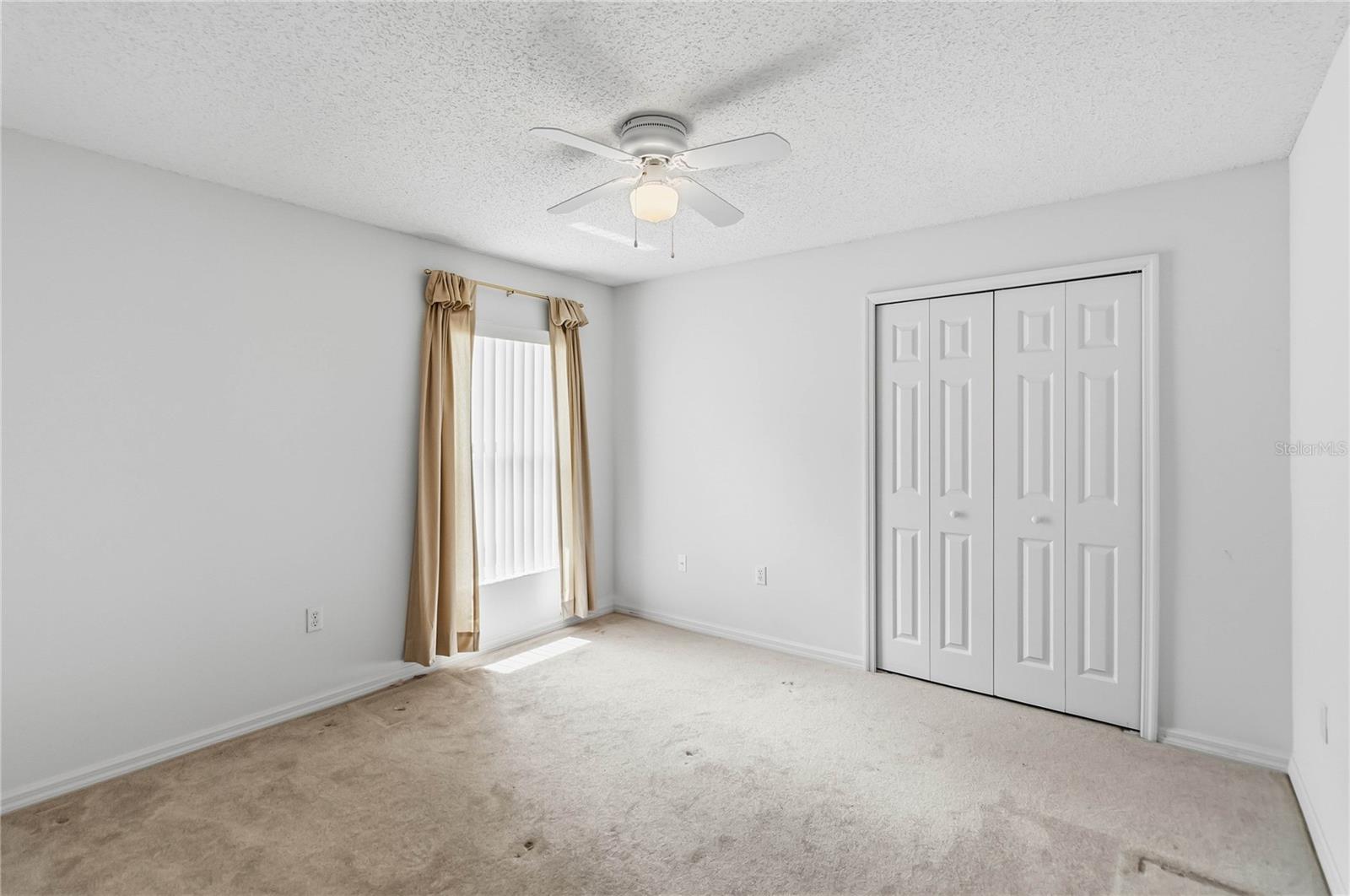 GROVELAND LAKE DOT LANDING SUB - Residential