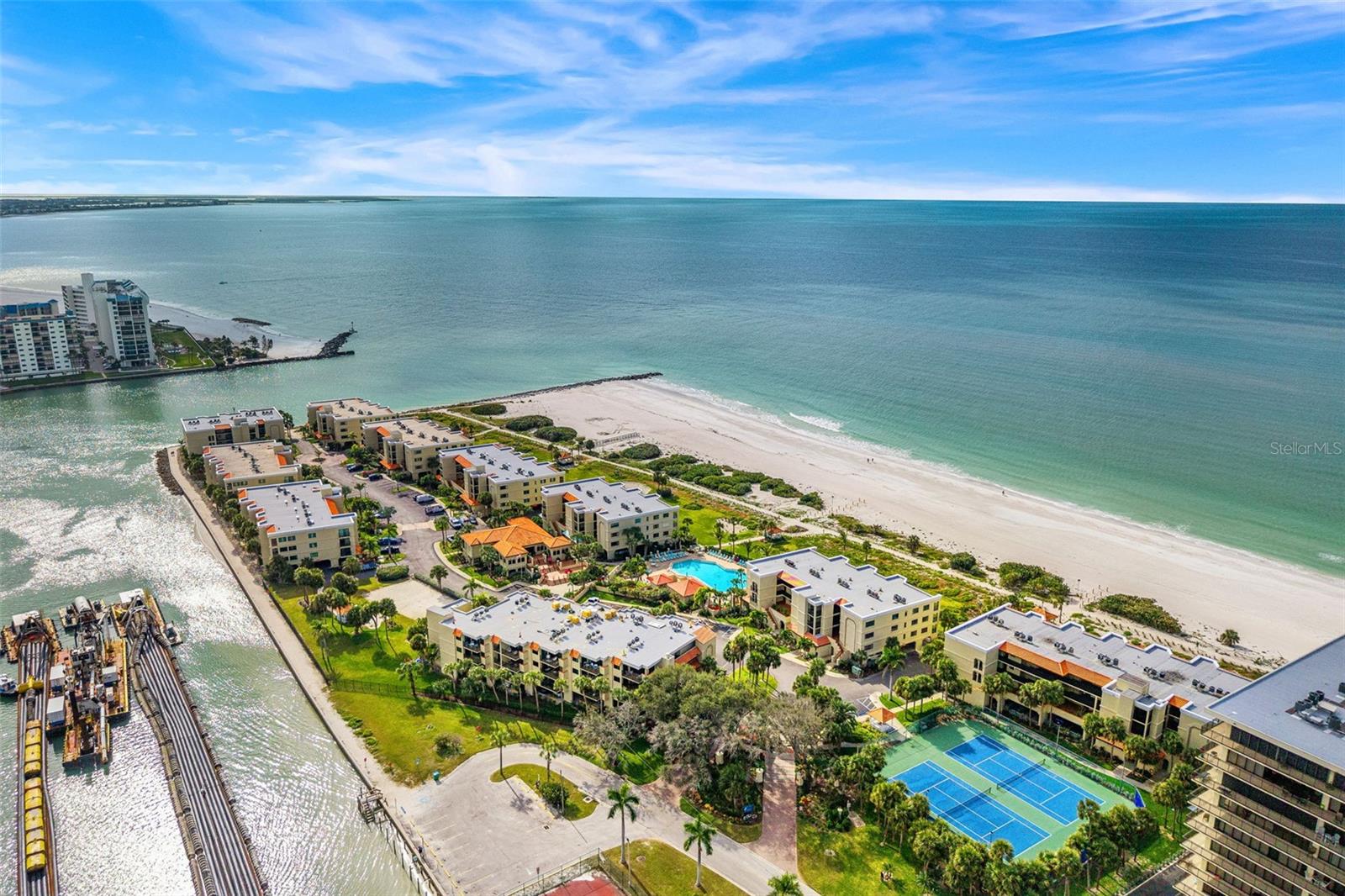 LANDS END AT SUNSET BEACH CONDO - Residential