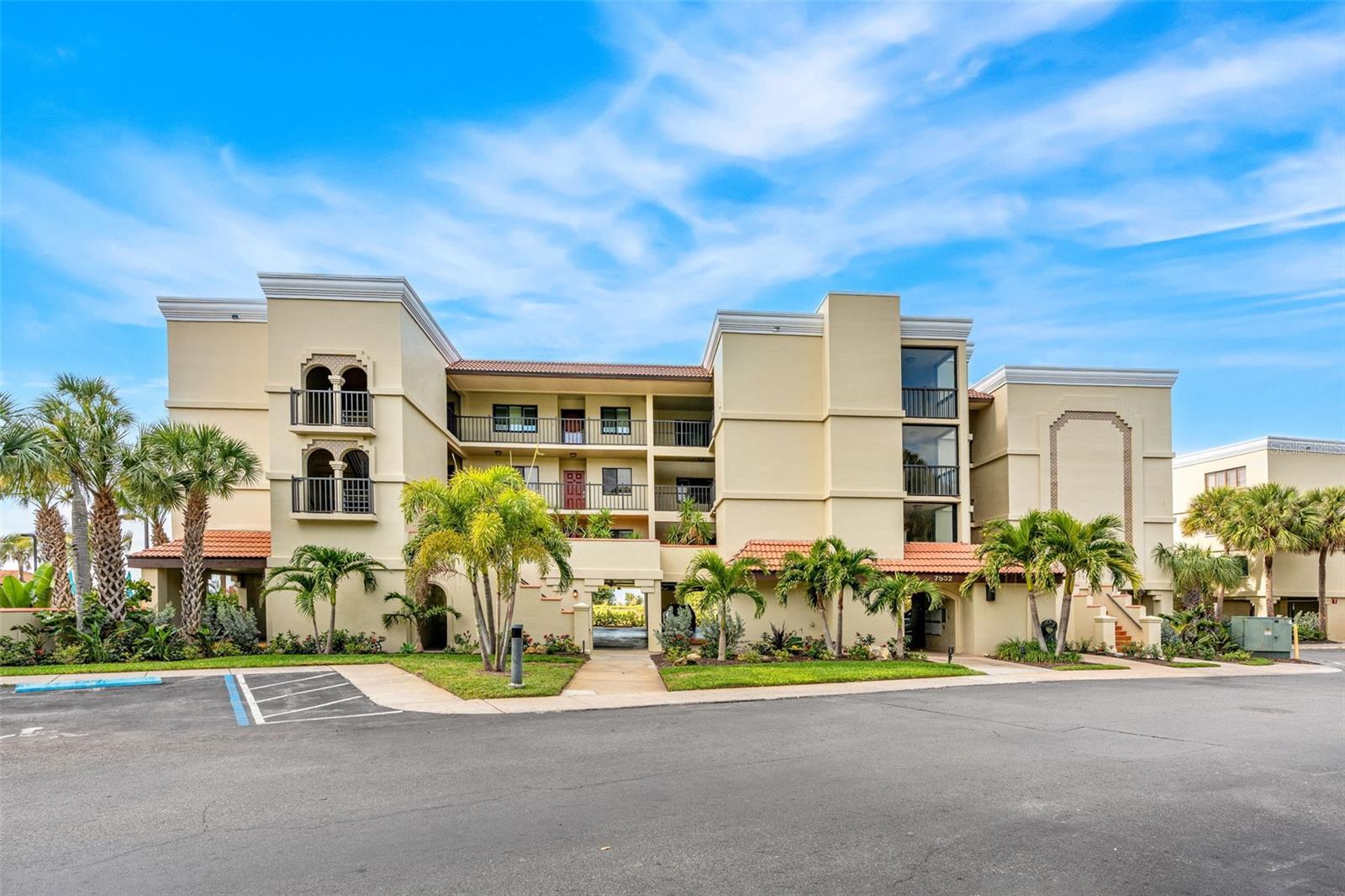 LANDS END AT SUNSET BEACH CONDO - Residential