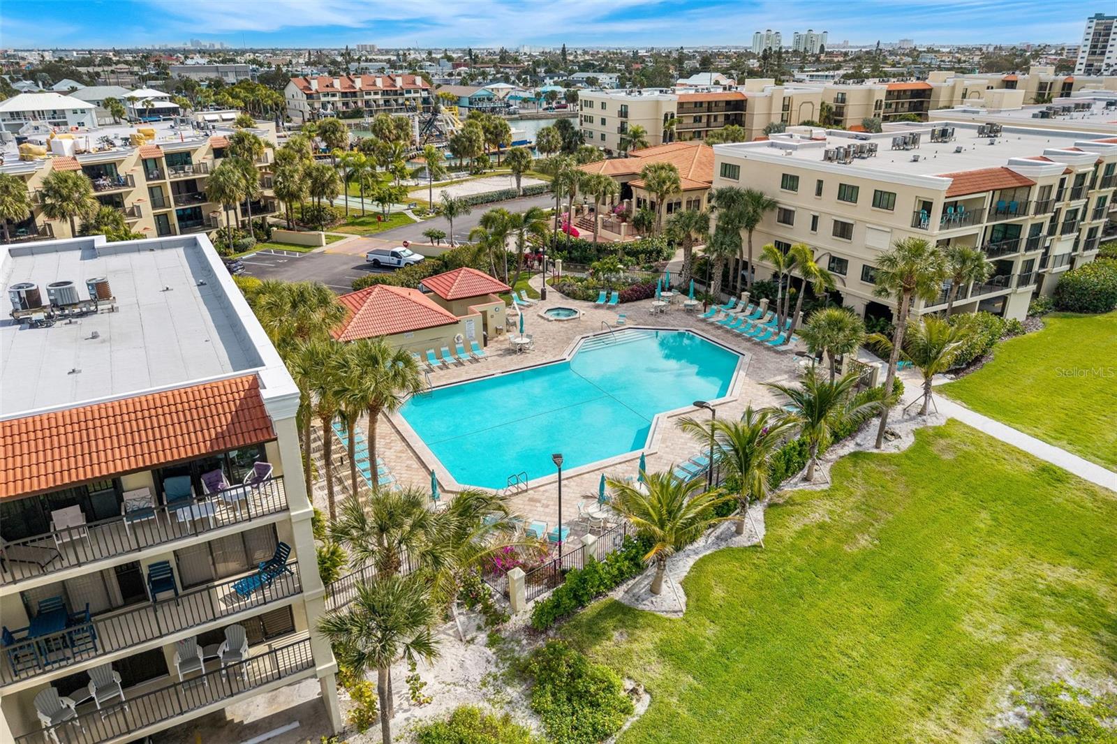 LANDS END AT SUNSET BEACH CONDO - Residential