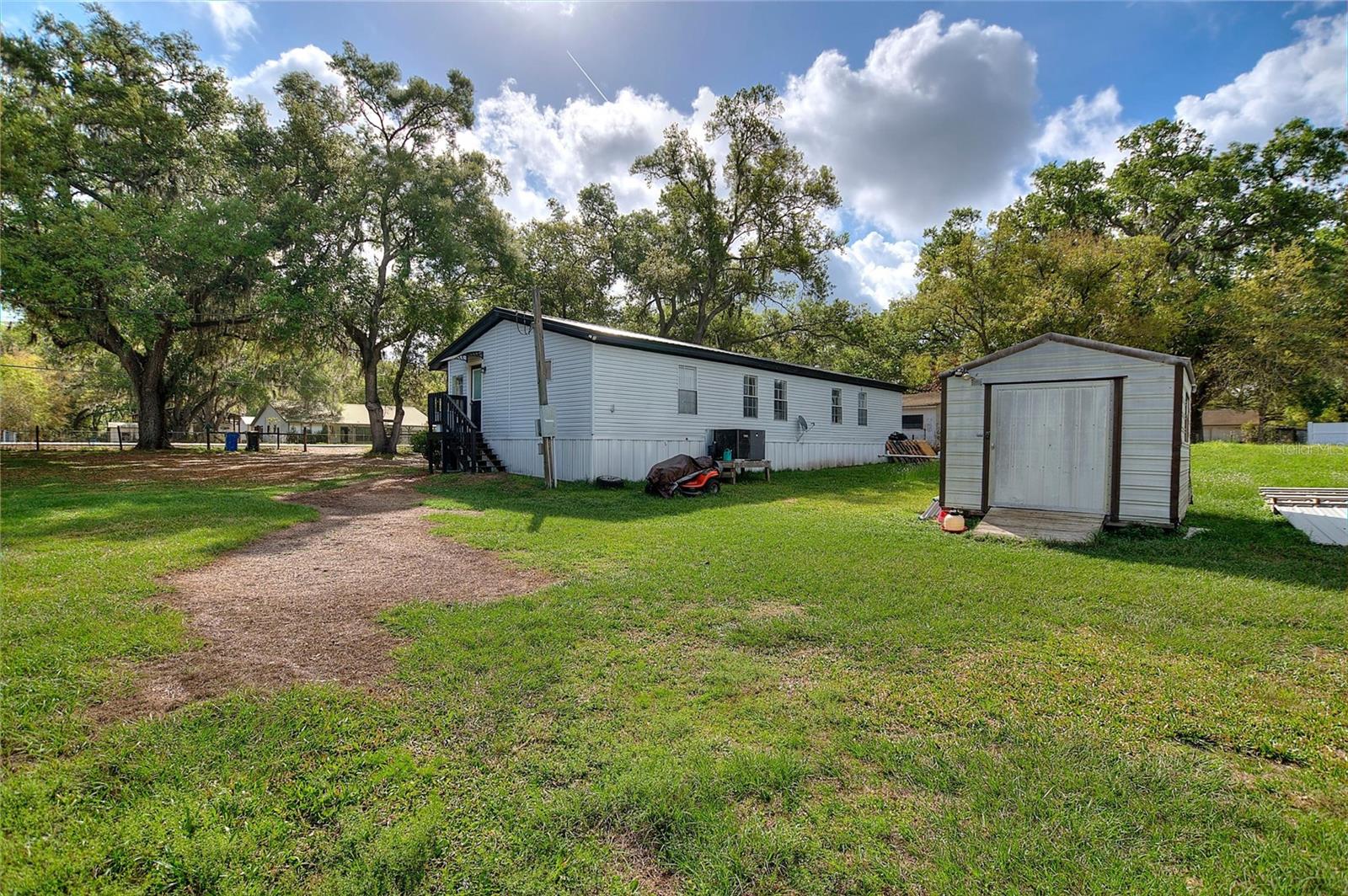 COOPER HOLLOW - Residential