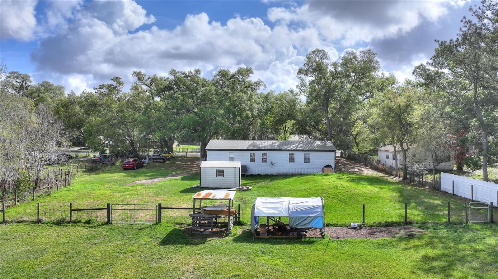 COOPER HOLLOW - Residential