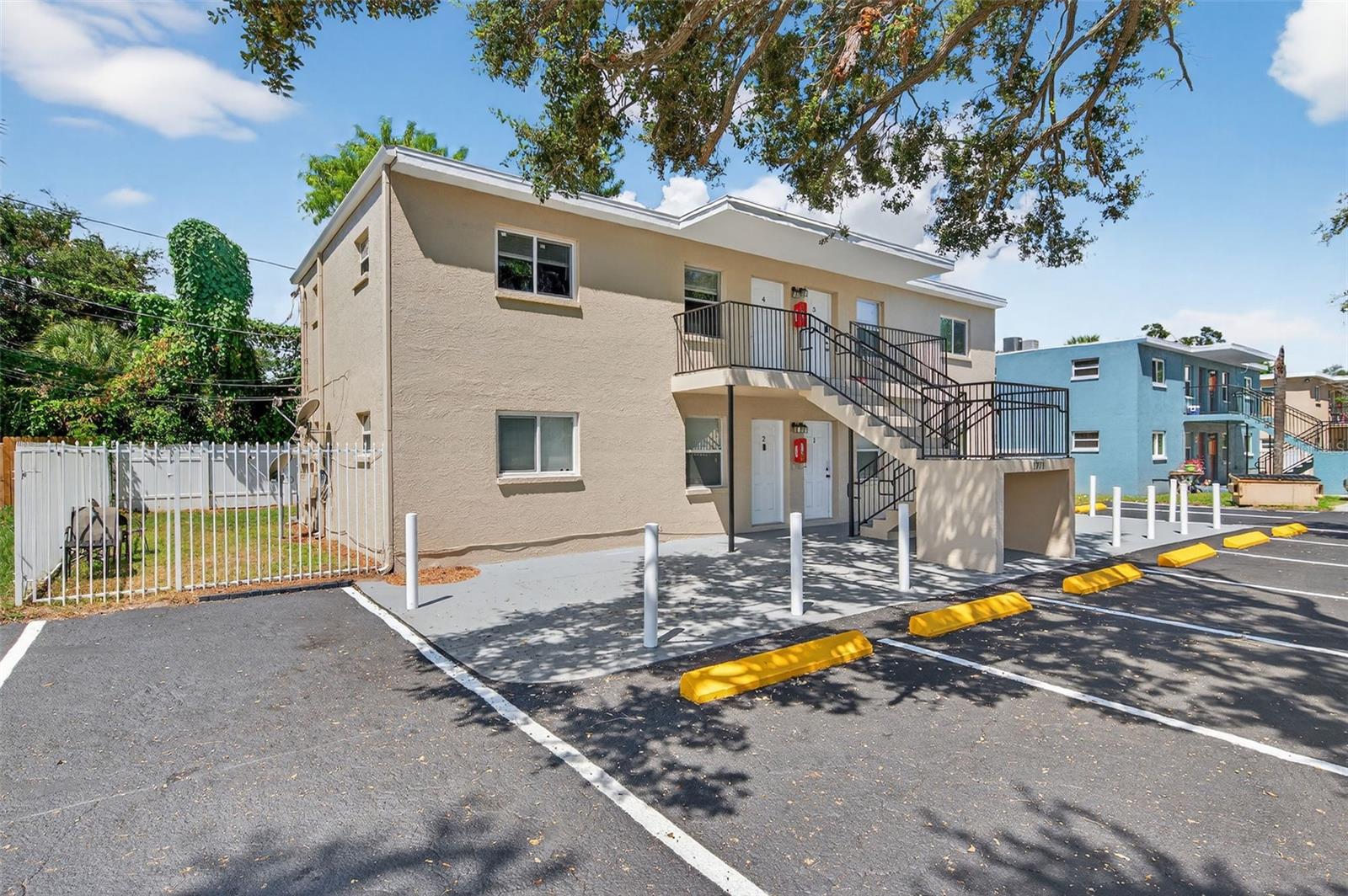 LA PLAZA ADD - Residential Lease