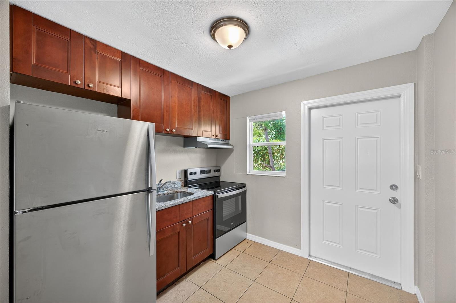 LA PLAZA ADD - Residential Lease