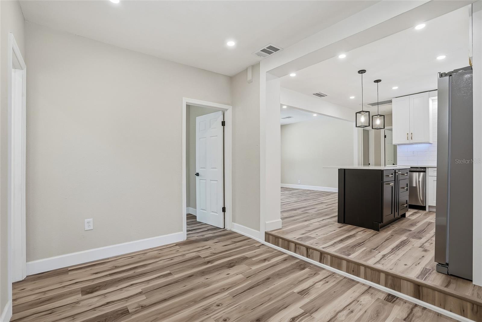 TEMPLE TERRACE - Residential