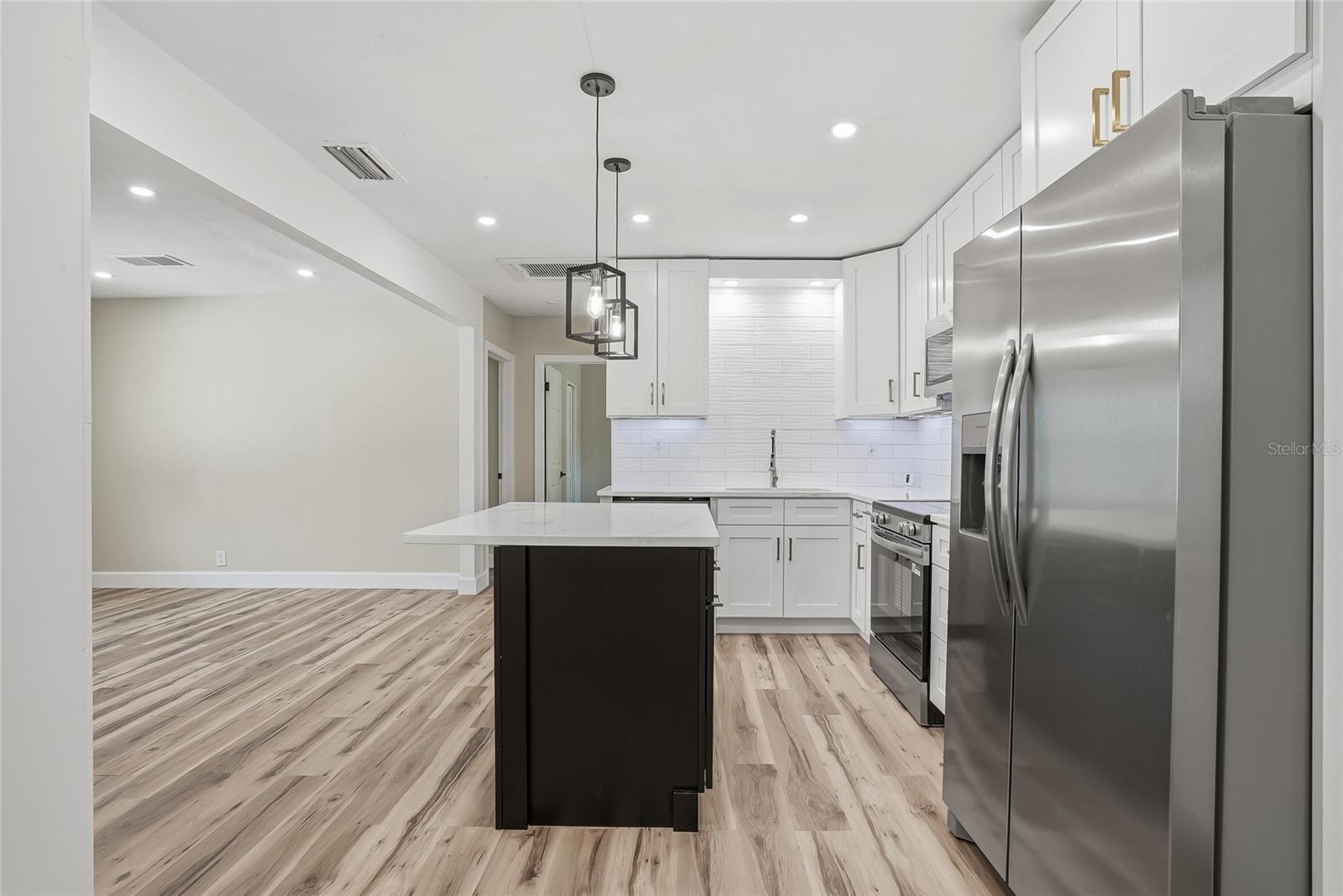 TEMPLE TERRACE - Residential