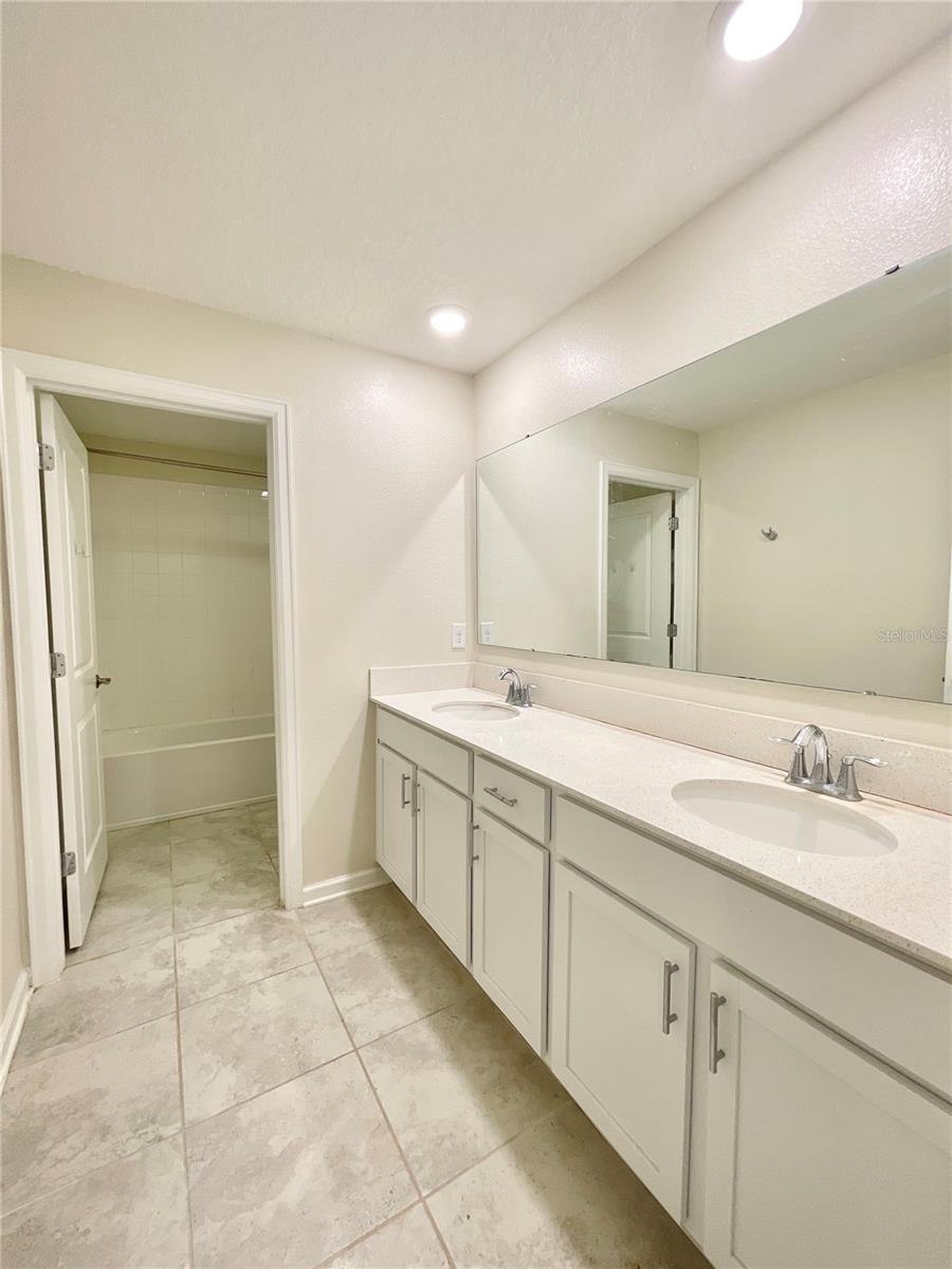 STOREY CREEK PH 1 - Residential Lease