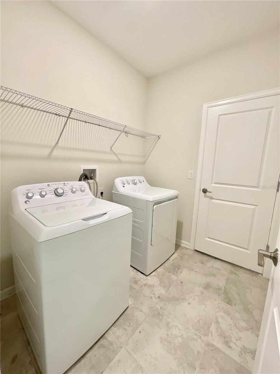 STOREY CREEK PH 1 - Residential Lease