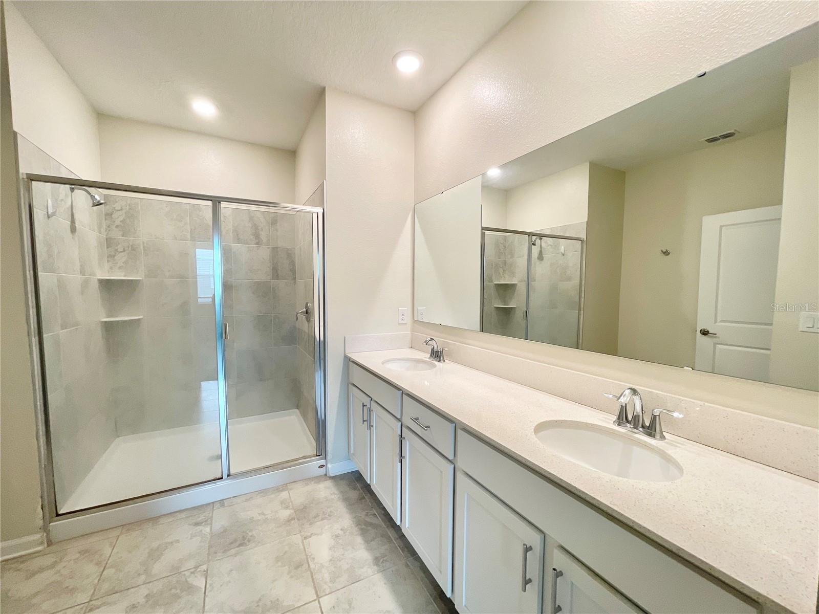 STOREY CREEK PH 1 - Residential Lease