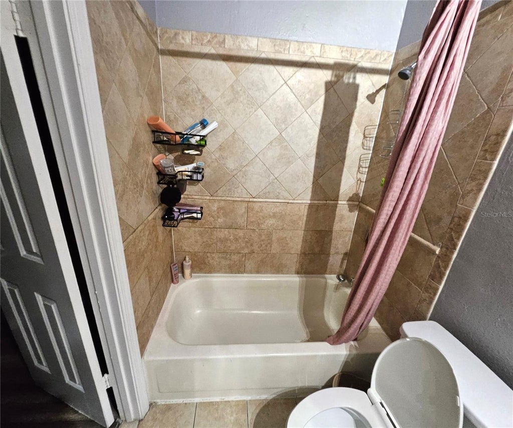Photo of 4073 Dijon Drive #4073J, Orlando, FL 32808 (MLS # O6428984)