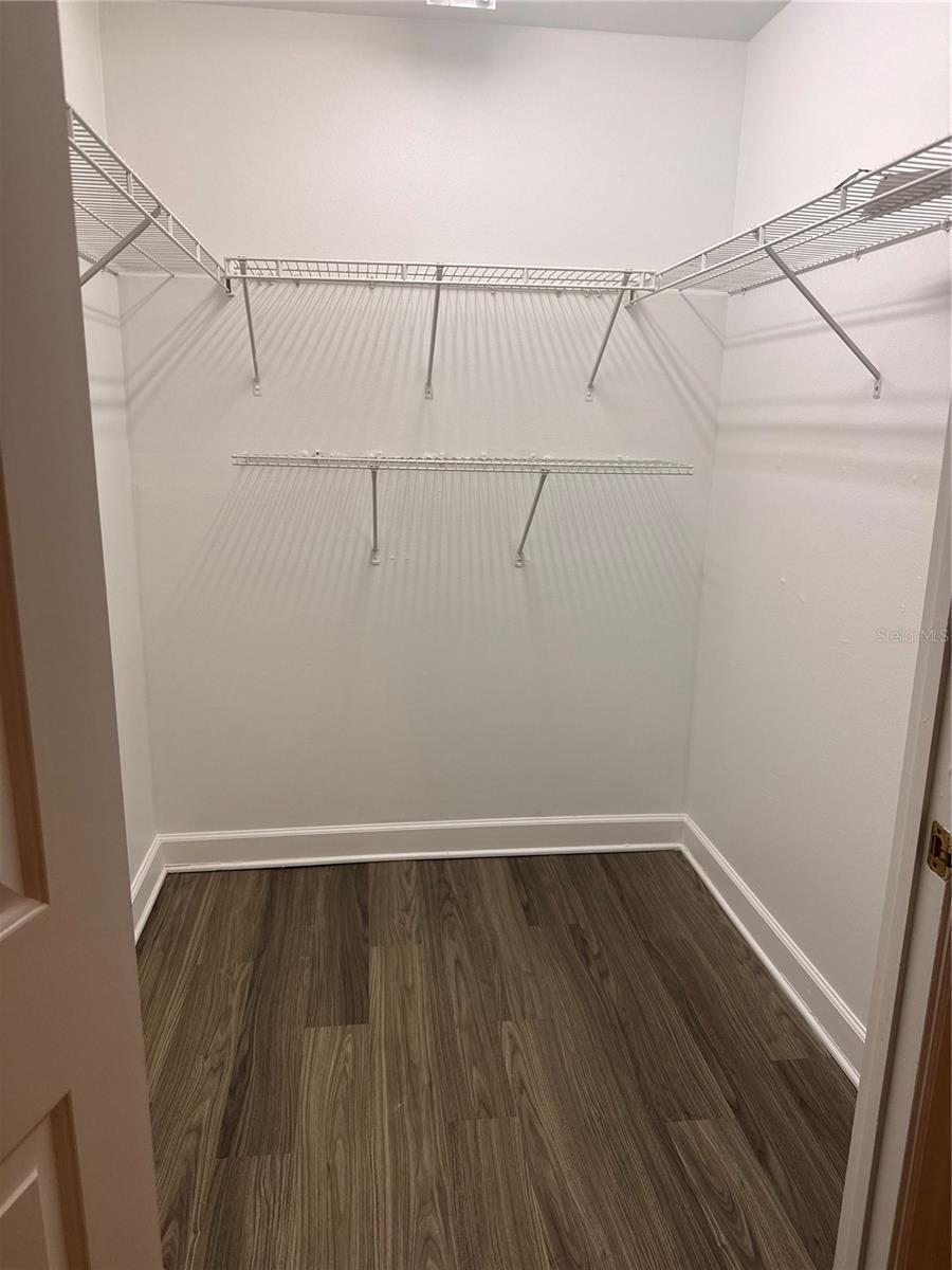 VIZCAYA HEIGHTS CONDO OR 6575 1315 - Residential Lease