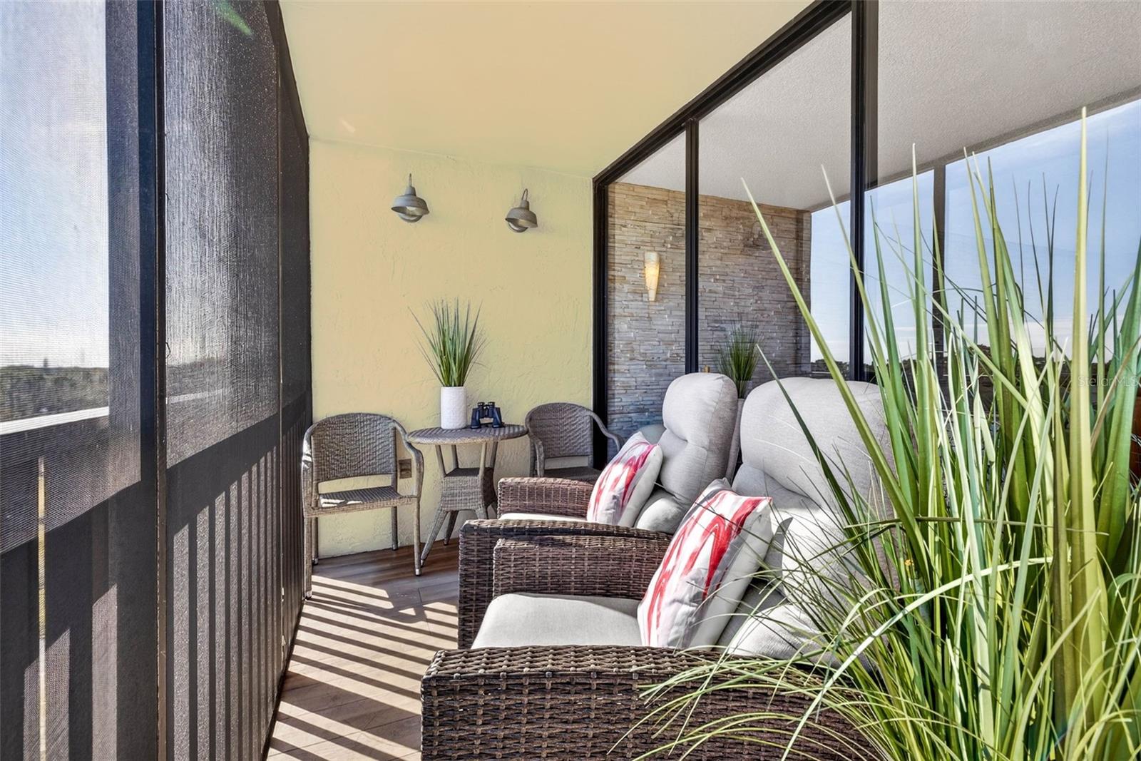 COVE CAY VILLAGE III - Residential